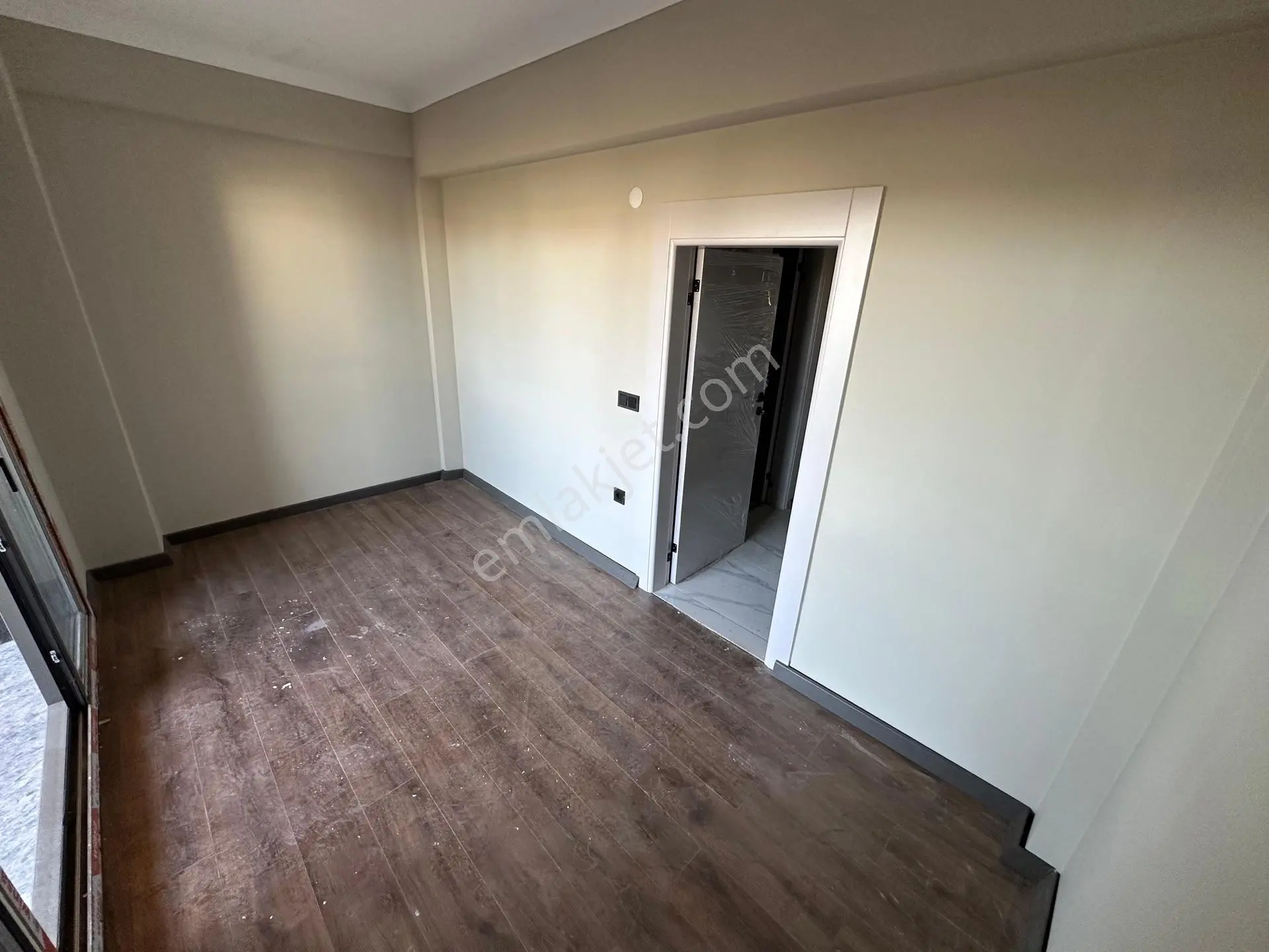 Altınoluk Merkezde Satılık 3+1 Sıfır Villa — fotoğraf 31