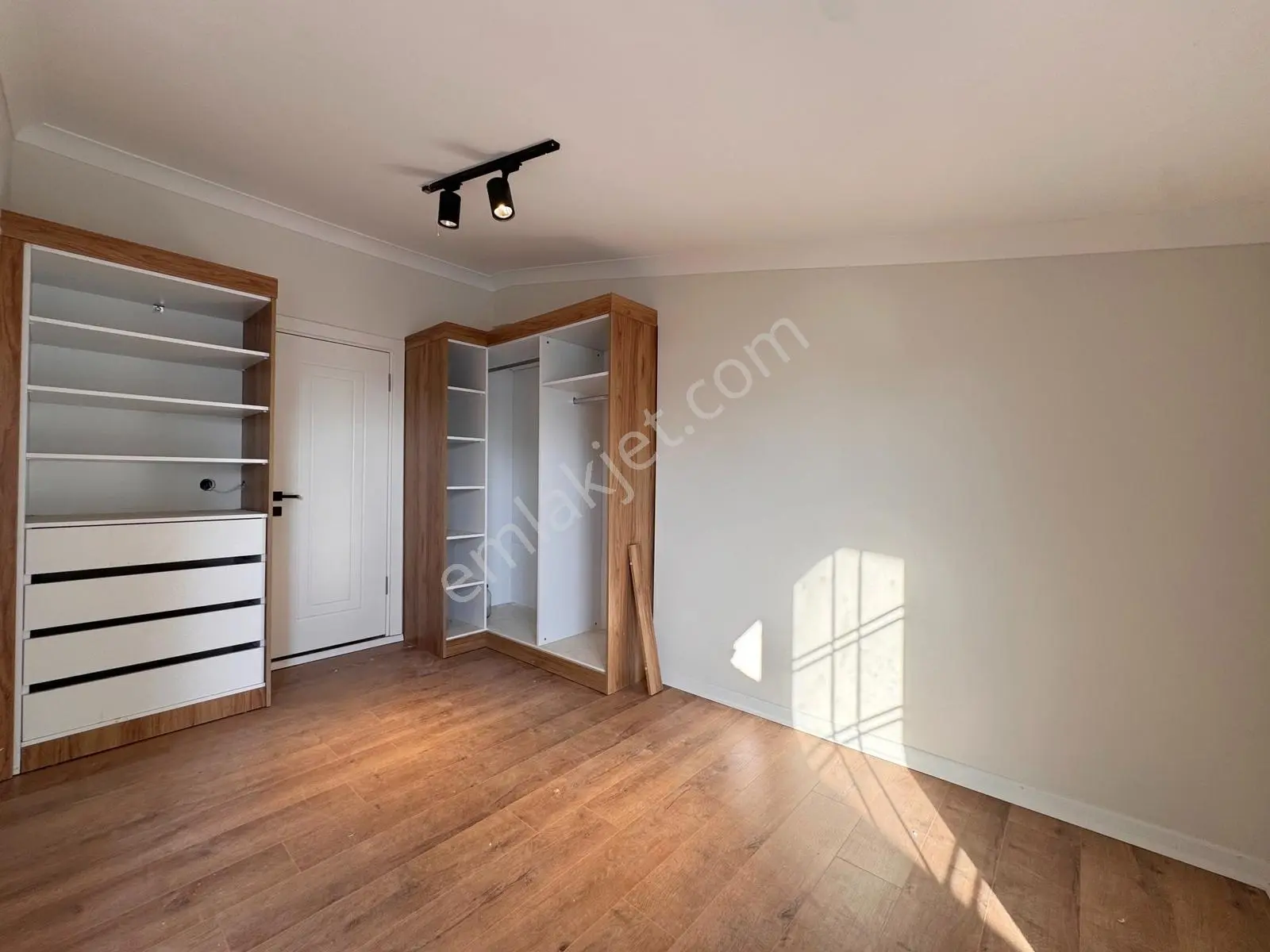 ▀ Yetkili Güç'ten Askeri Kamp Karşısı Denize 10 Adım Ultra Lüx 2+1 Dublex — fotoğraf 20