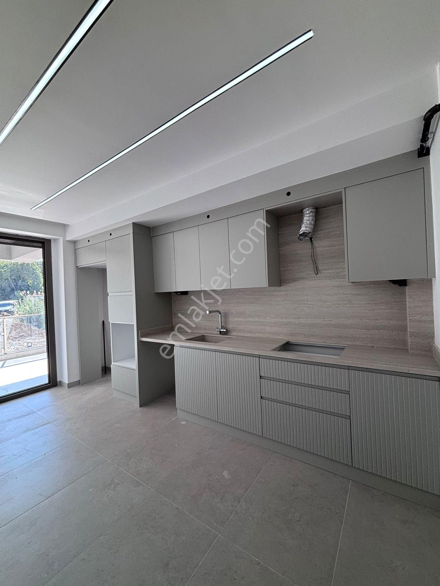 Şemikler'de 2+1 Modern Ve Sıfır Satılık Daire — fotoğraf 2