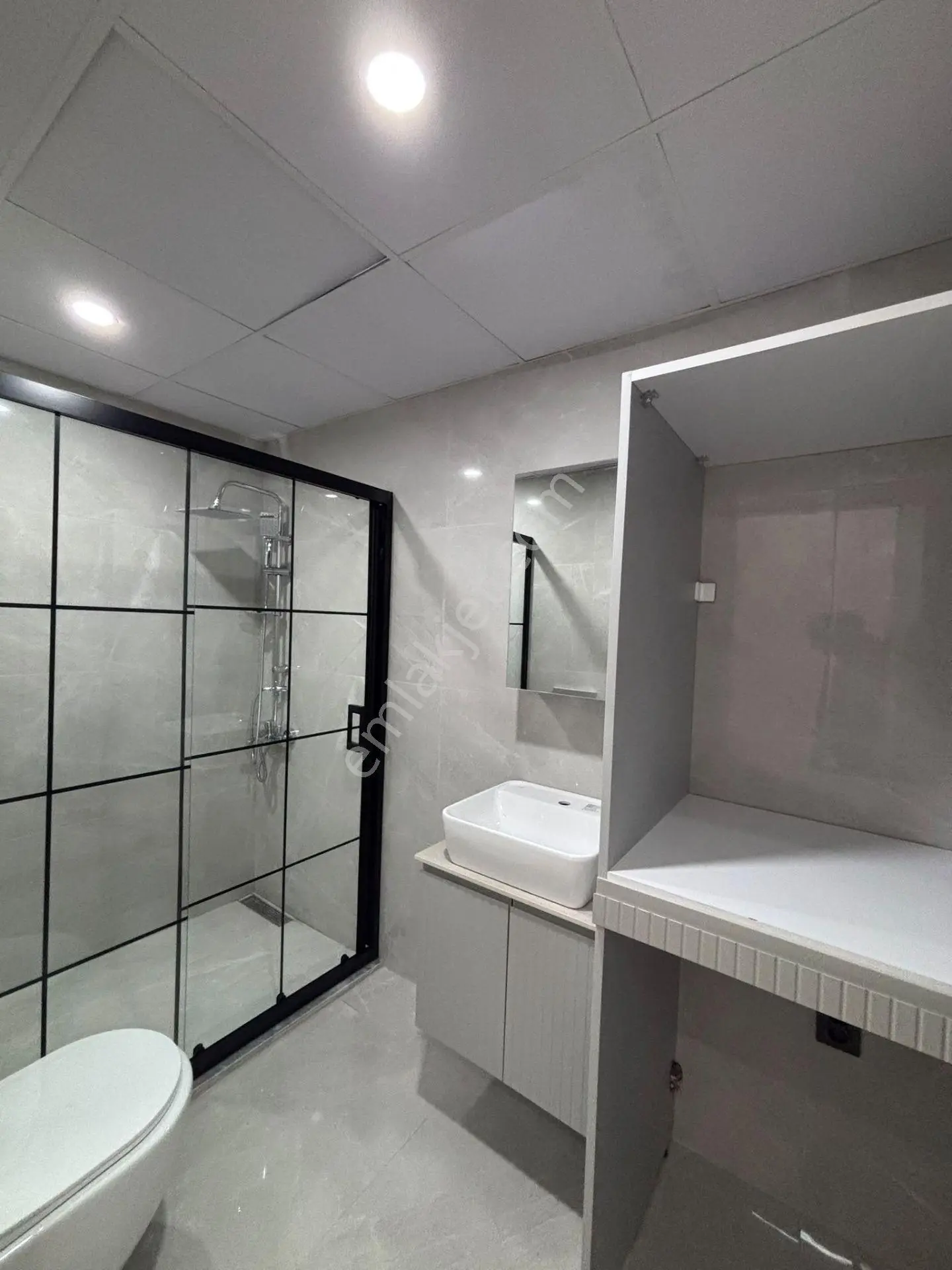 Şemikler'de 2+1 Modern Ve Sıfır Satılık Daire — fotoğraf 8
