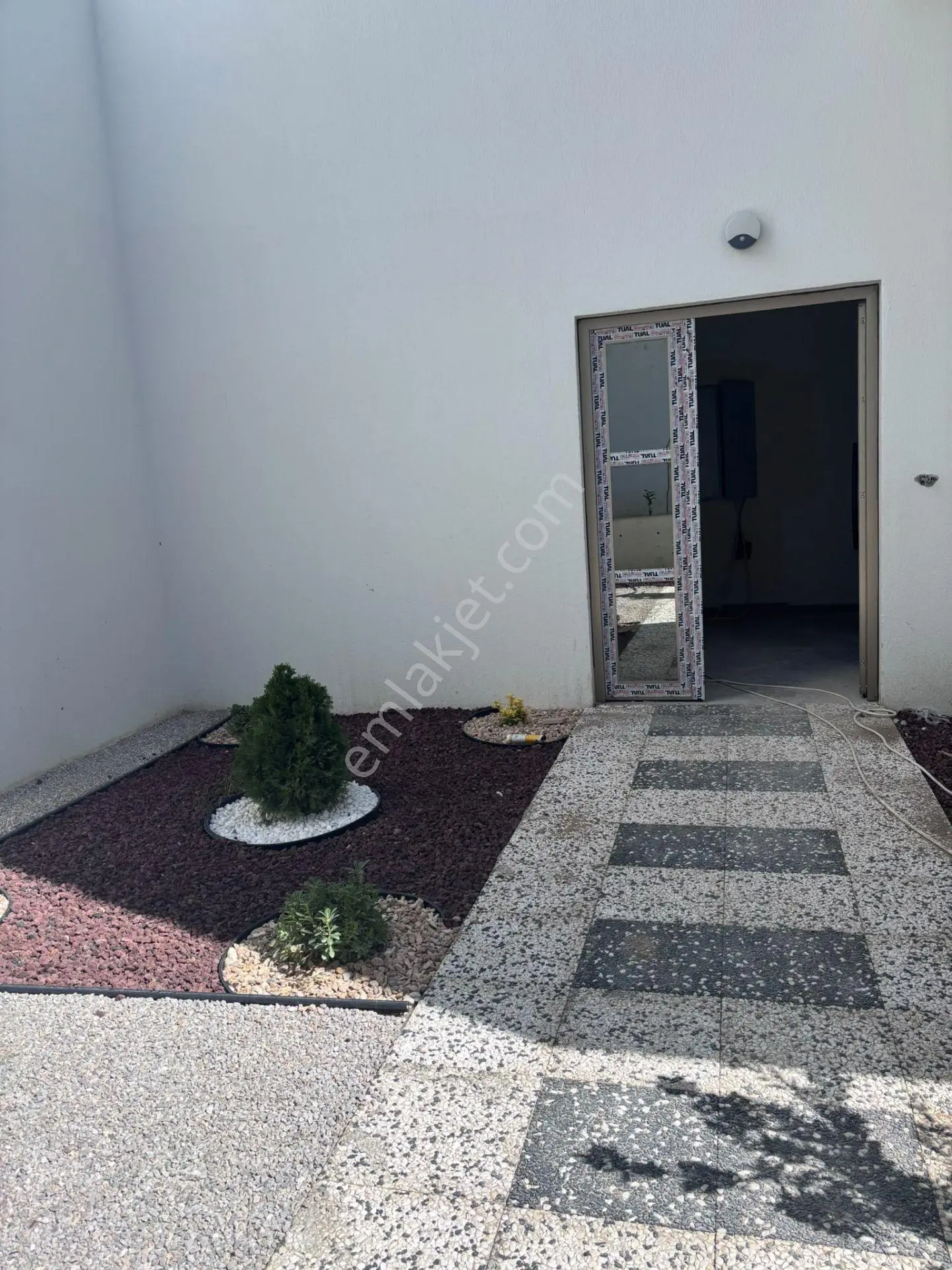 Şemikler'de 2+1 Modern Ve Sıfır Satılık Daire — fotoğraf 14