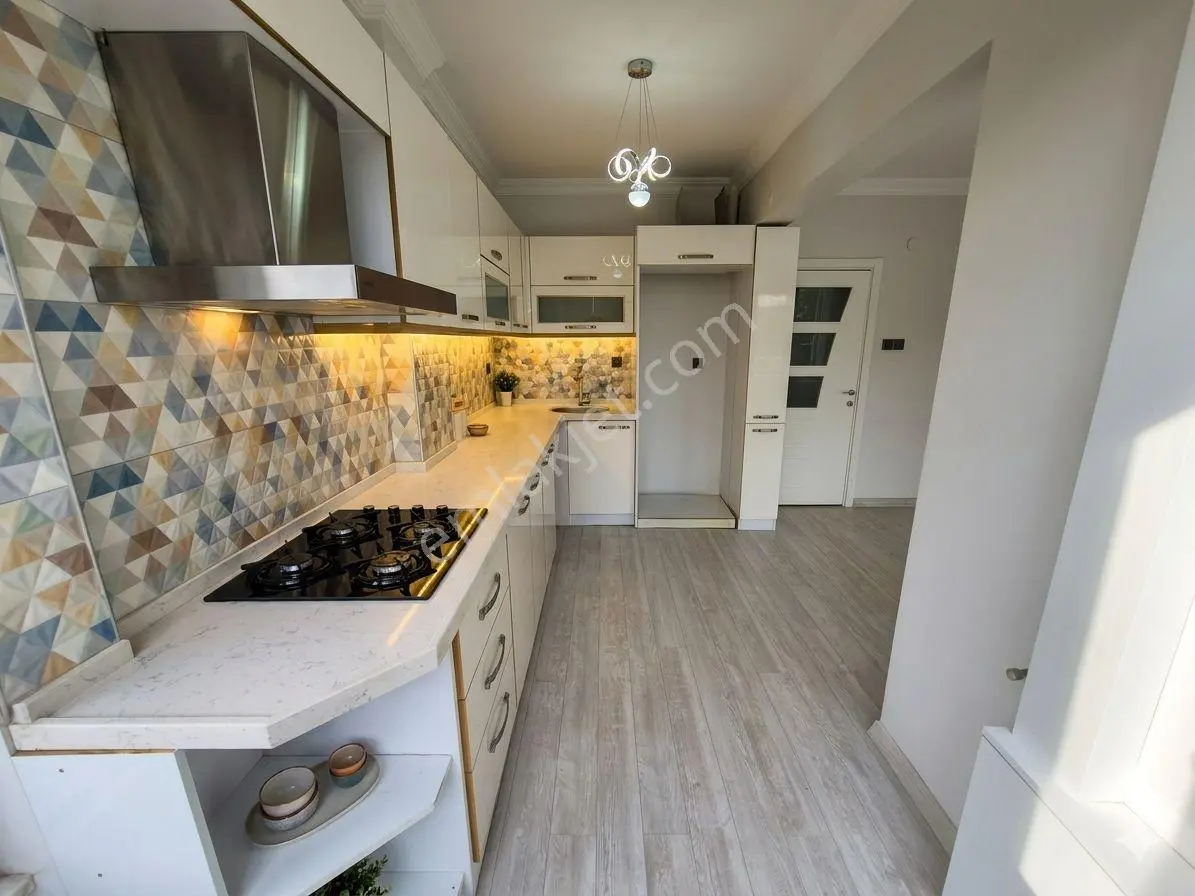 Aktif'ten Sarıkızda Satılık Manzaralı Arakat Full Yapılı Ferah 2+1daire — fotoğraf 3