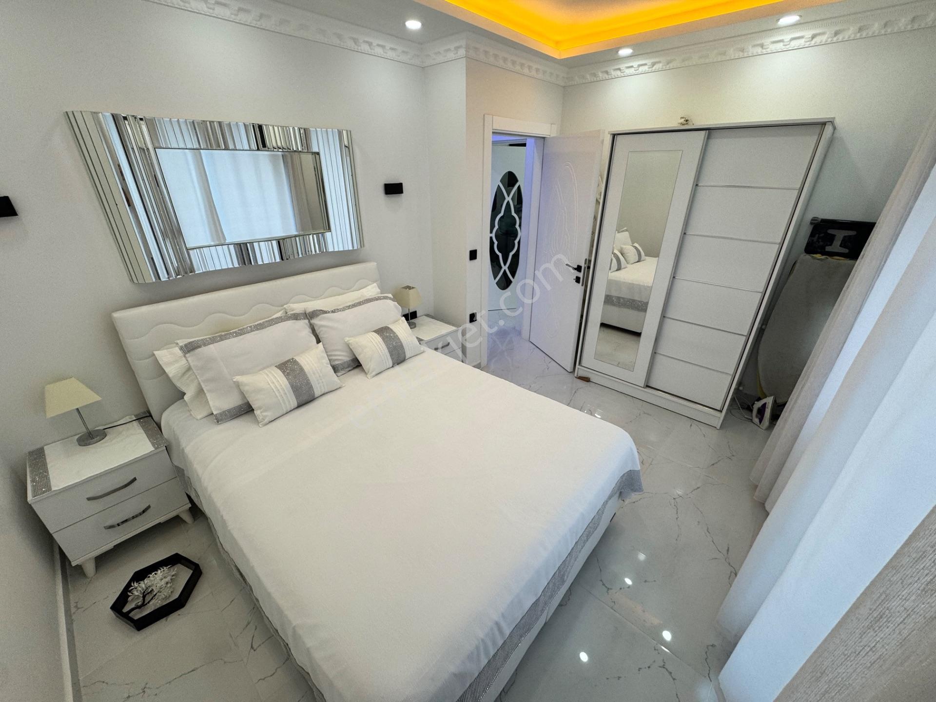 Didim Altınkumda Denize Yürüme Mesafesinde Lüks Site İçerisinde 2+1 Elyalı Daire — fotoğraf 11
