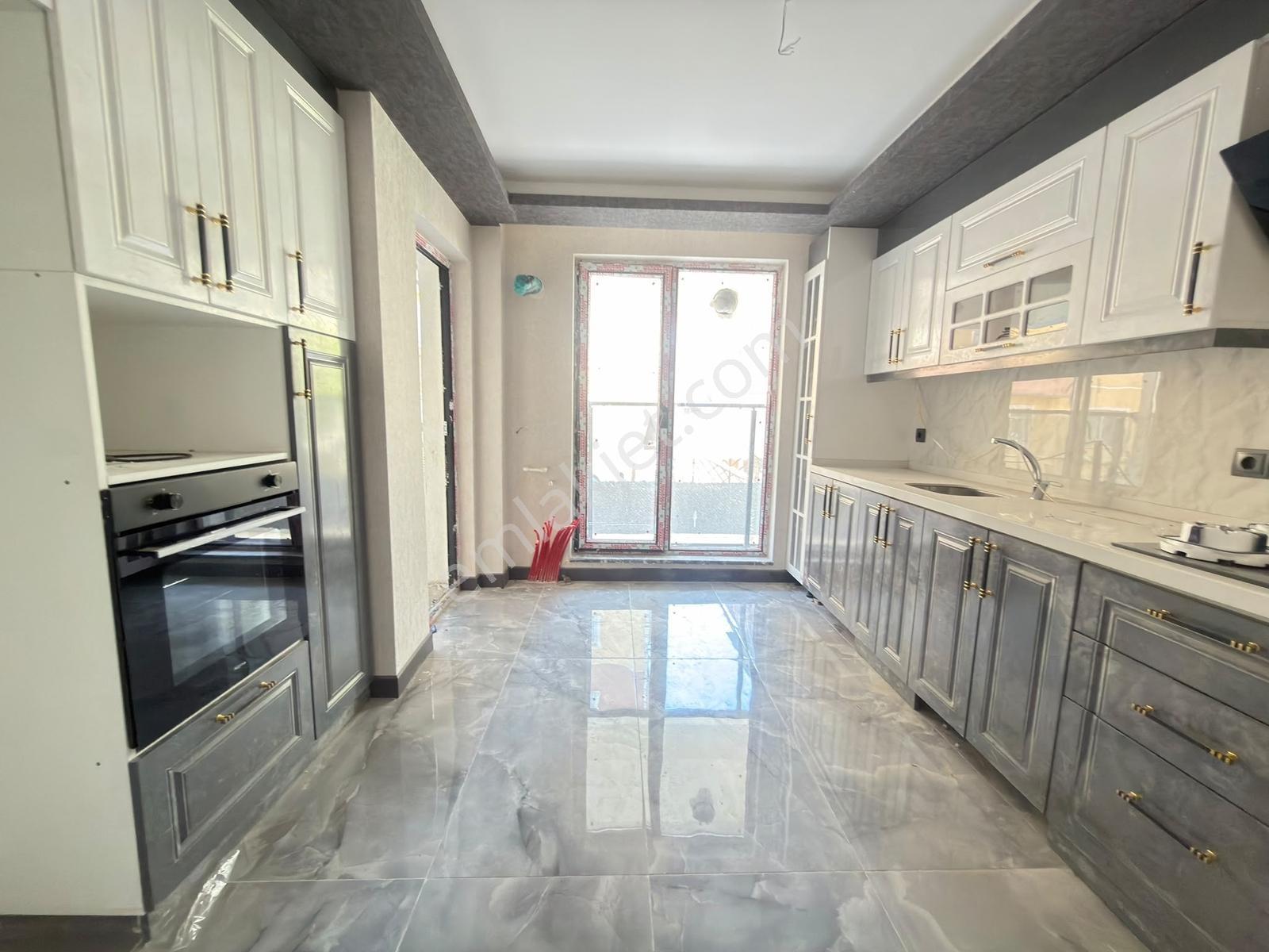 Pınarbaşı Mah. 3+1 Sıfır E. Banyolu & G. Odalı Ultra Lüks Daire — fotoğraf 2