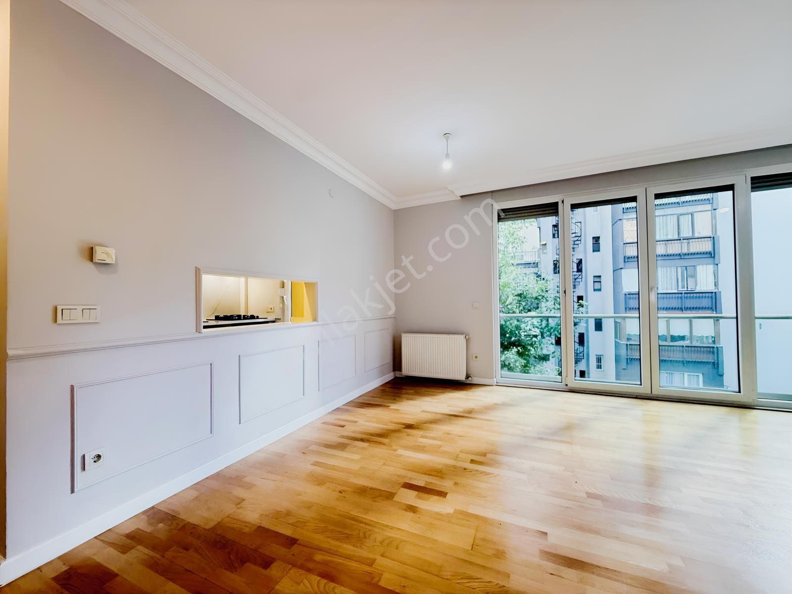 Suadiye'de Satılık 2+1 Boş Daire - 90m² -2 Balkonlu - Otoparklı — fotoğraf 5