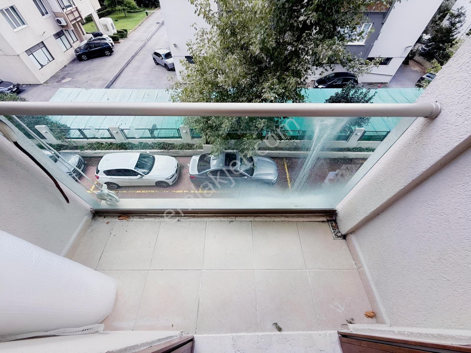 Suadiye'de Satılık 2+1 Boş Daire - 90m² -2 Balkonlu - Otoparklı — fotoğraf 17