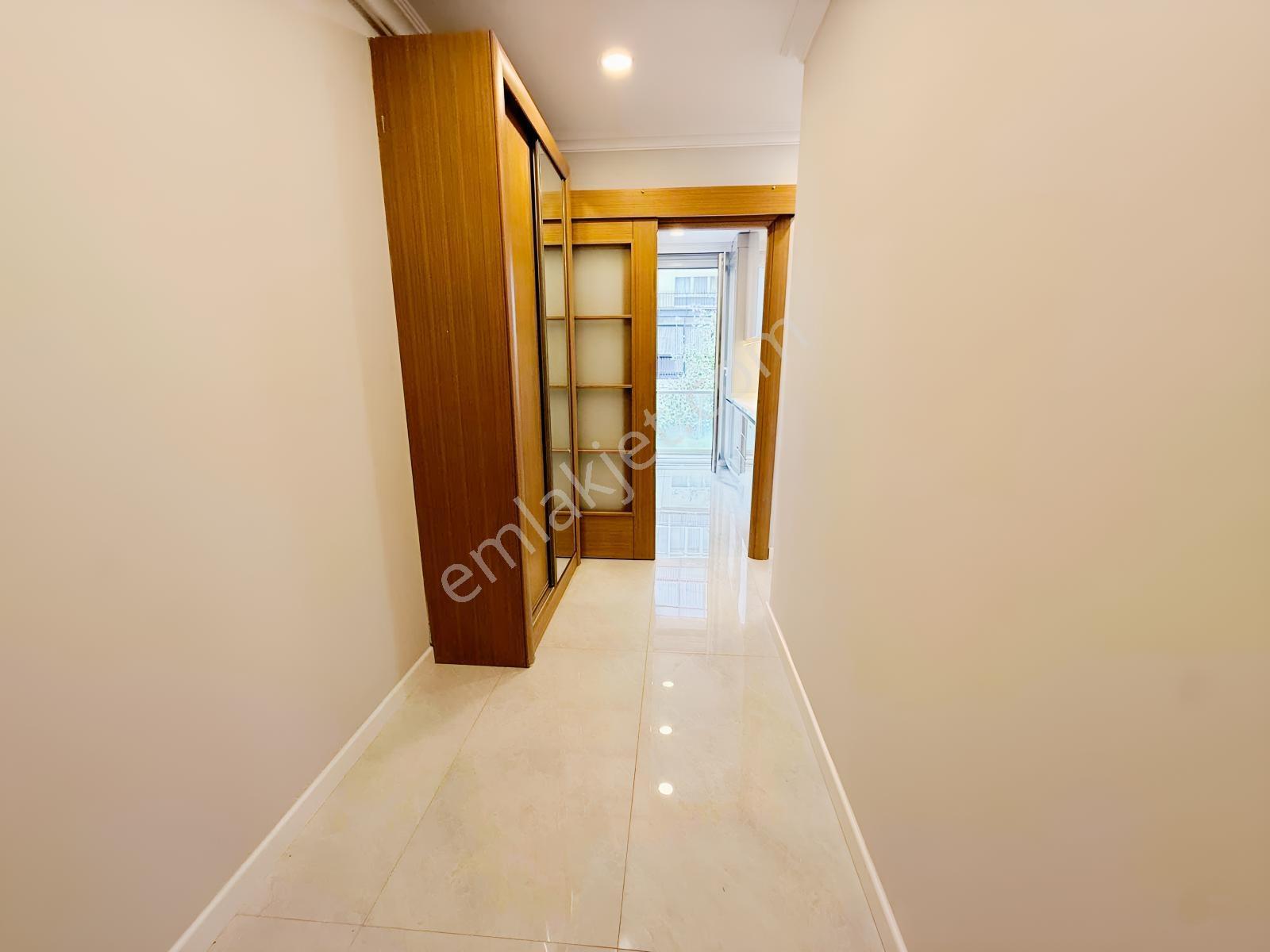 Suadiye'de Satılık 2+1 Boş Daire - 90m² -2 Balkonlu - Otoparklı — fotoğraf 22