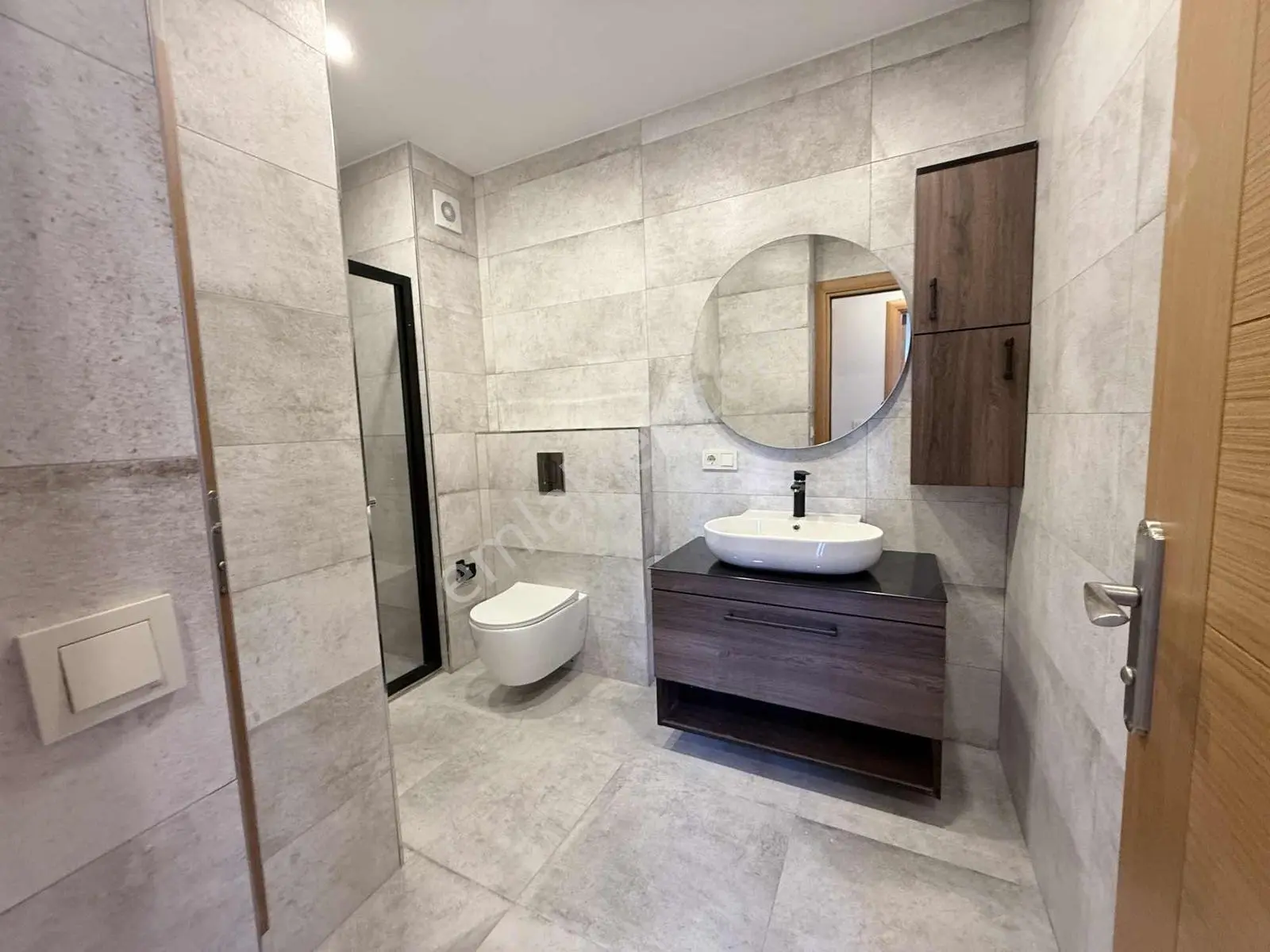 Suadiye'de Satılık 2+1 Boş Daire - 90m² -2 Balkonlu - Otoparklı — fotoğraf 30