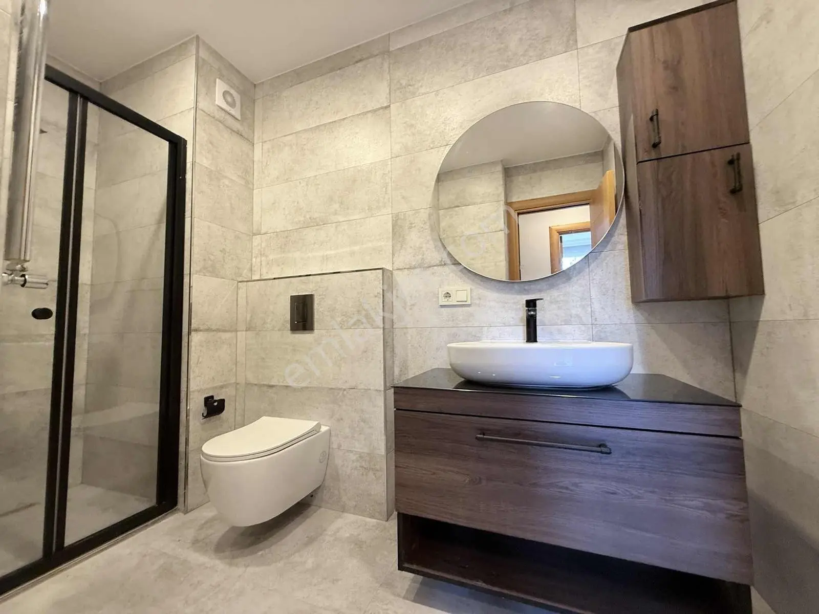 Suadiye'de Satılık 2+1 Boş Daire - 90m² -2 Balkonlu - Otoparklı — fotoğraf 33