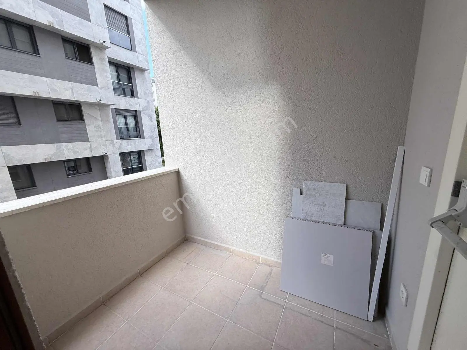 Suadiye'de Satılık 2+1 Boş Daire - 90m² -2 Balkonlu - Otoparklı — fotoğraf 42