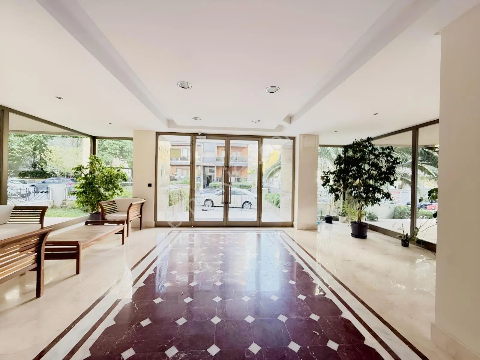 Suadiye'de Satılık 2+1 Boş Daire - 90m² -2 Balkonlu - Otoparklı — fotoğraf 50