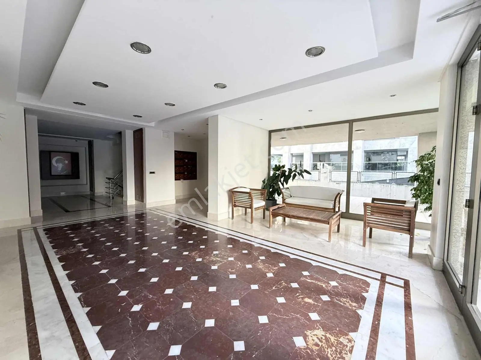 Suadiye'de Satılık 2+1 Boş Daire - 90m² -2 Balkonlu - Otoparklı — fotoğraf 52