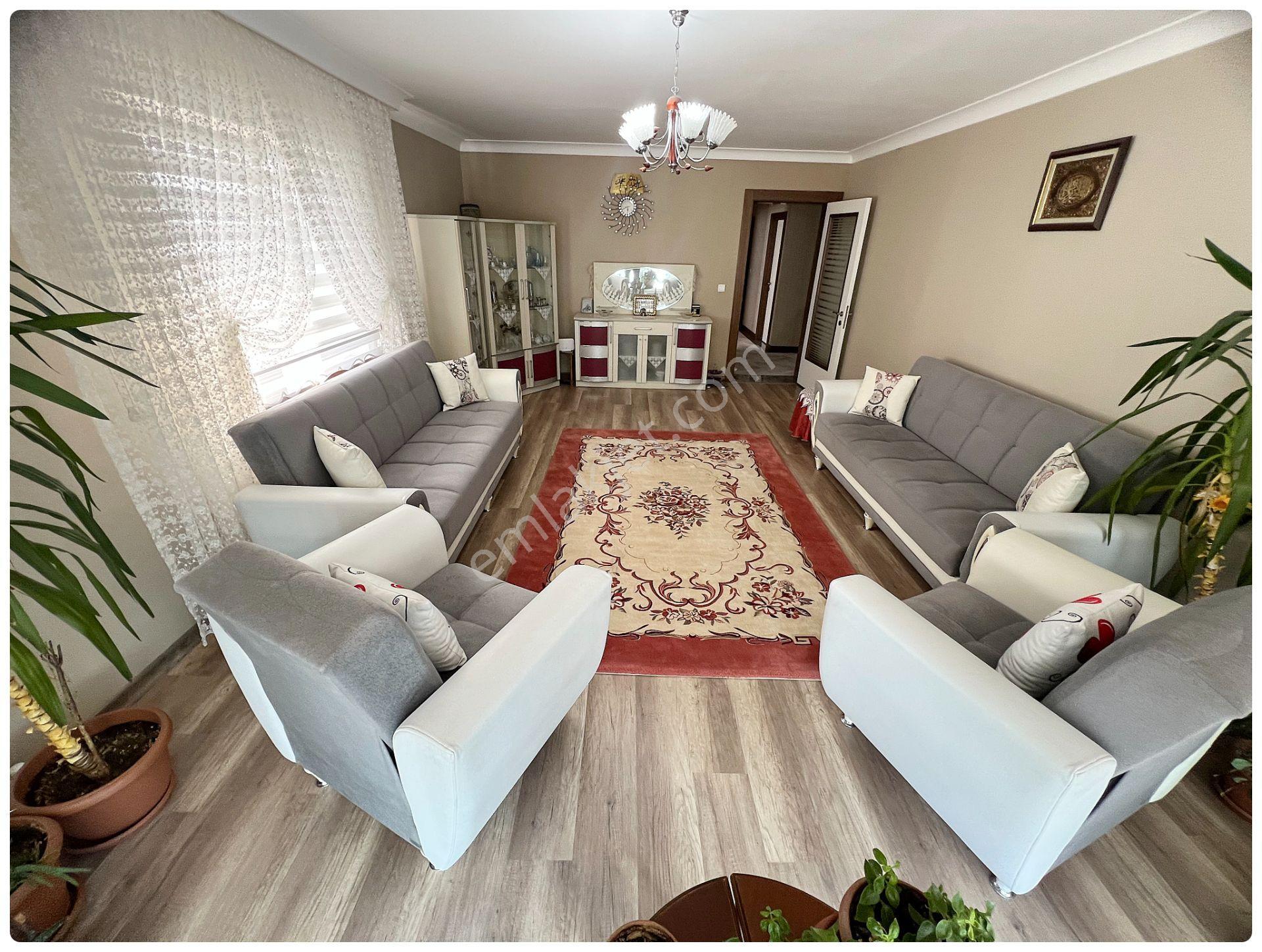 Güventepede Veyselşatıroğlu Cadde Üstü Güvenlikli Satlık 4+1 Dai — fotoğraf 13
