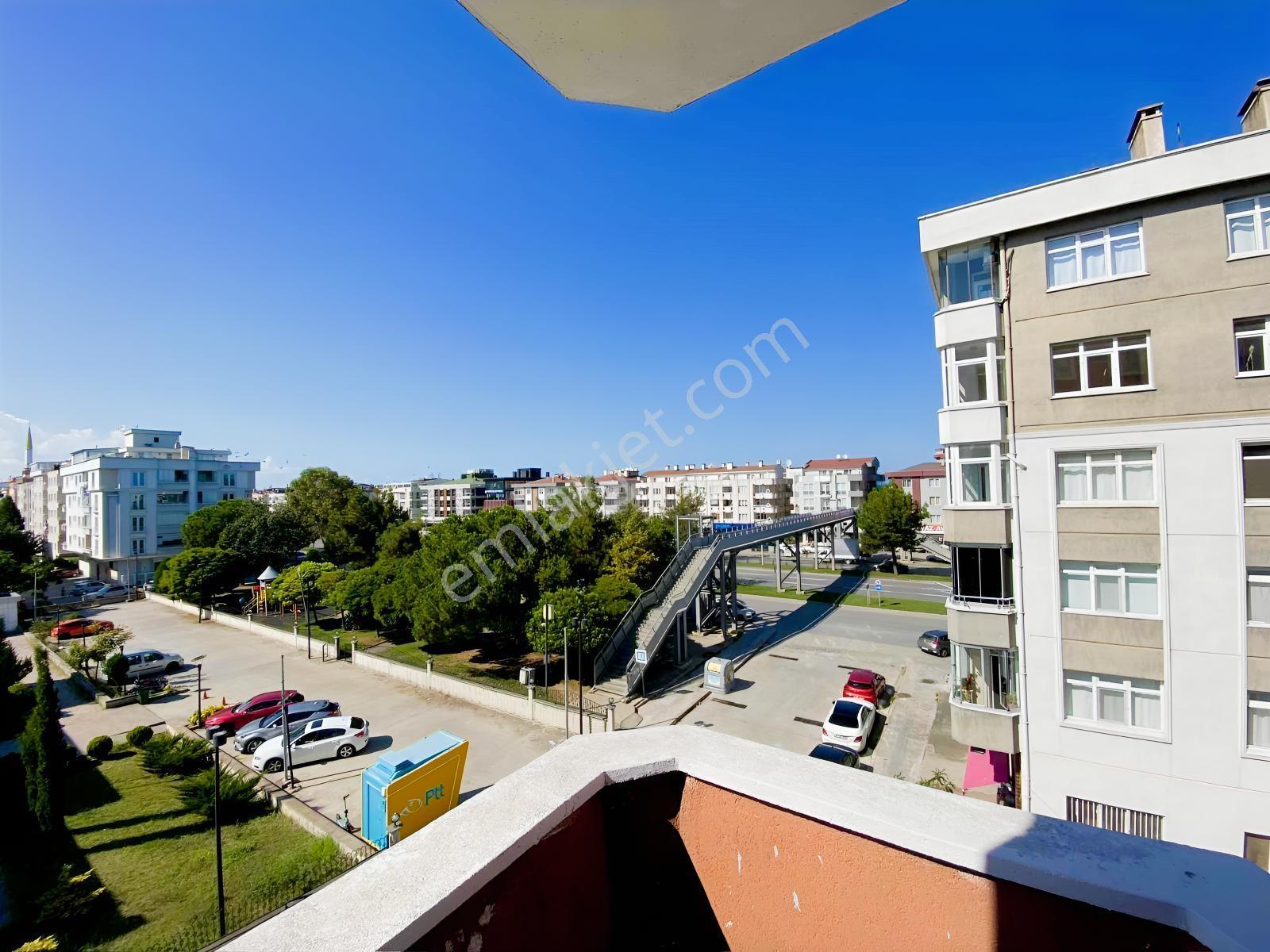 Mimarsinanda Sahile 50 Metre Fırsat Kelepir 3+1 Daire