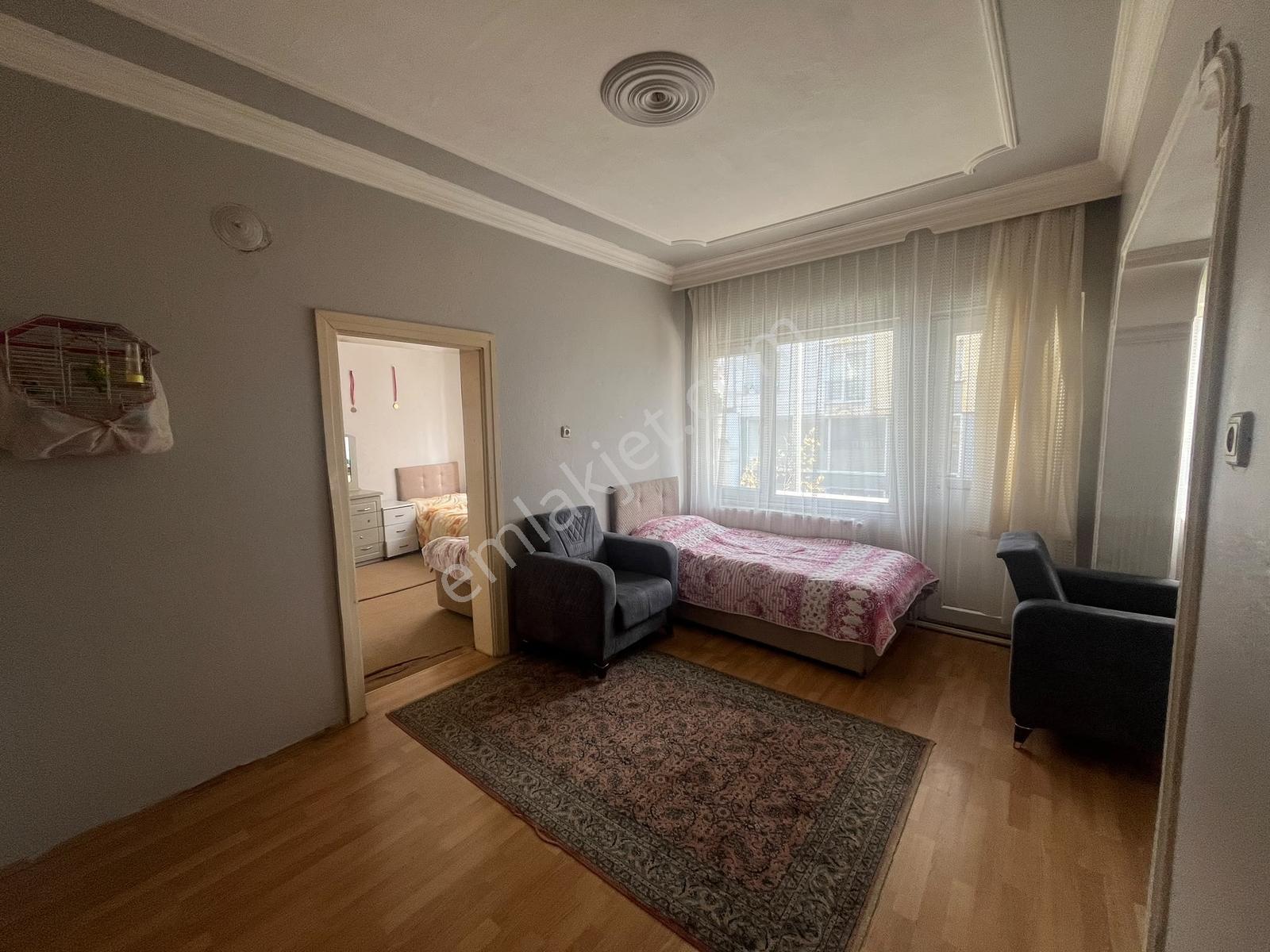 Çorlu Merkezde 3+1 Satılık - İskanlı Daire — fotoğraf 11
