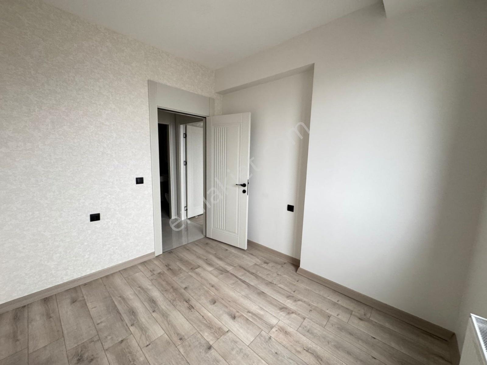 Yen Cezaevi Karşısı 3.5+1 Ultra Lüx Acil Satılık Taşınmaya Hazır — fotoğraf 17
