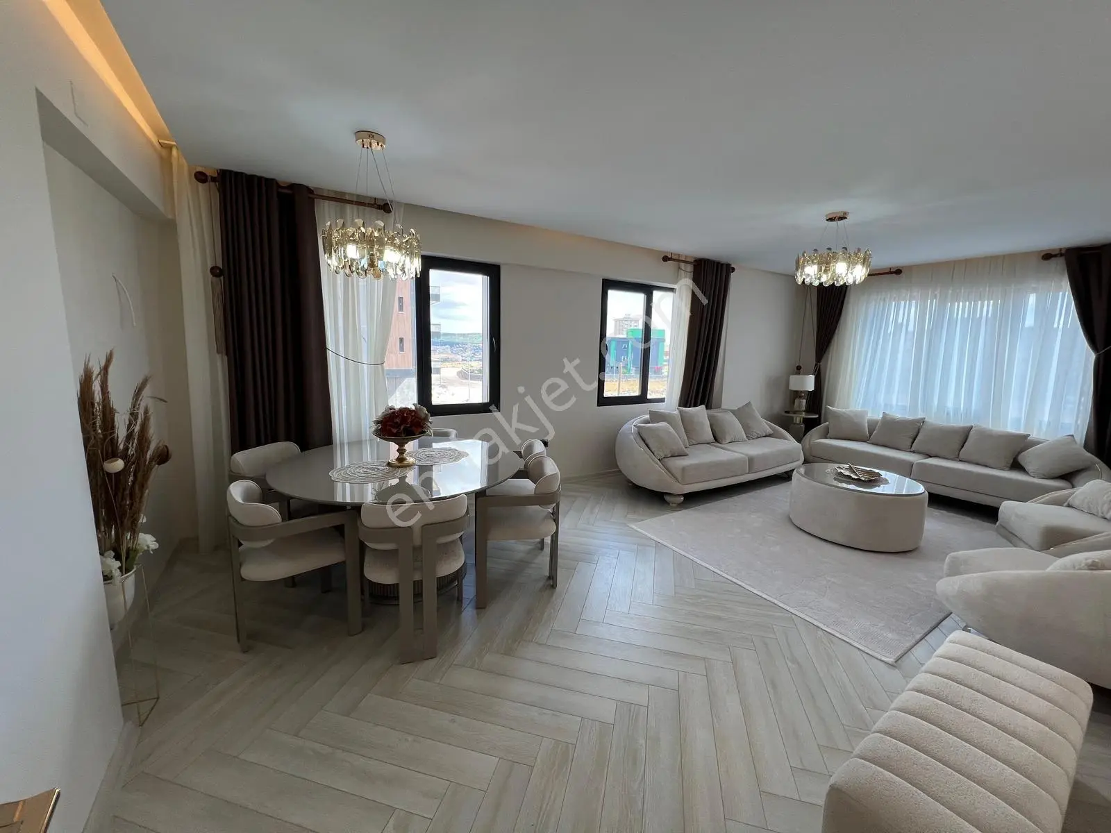 Acil Emlak Güvencesiyle 5 Oda Lüx Daire — fotoğraf 10