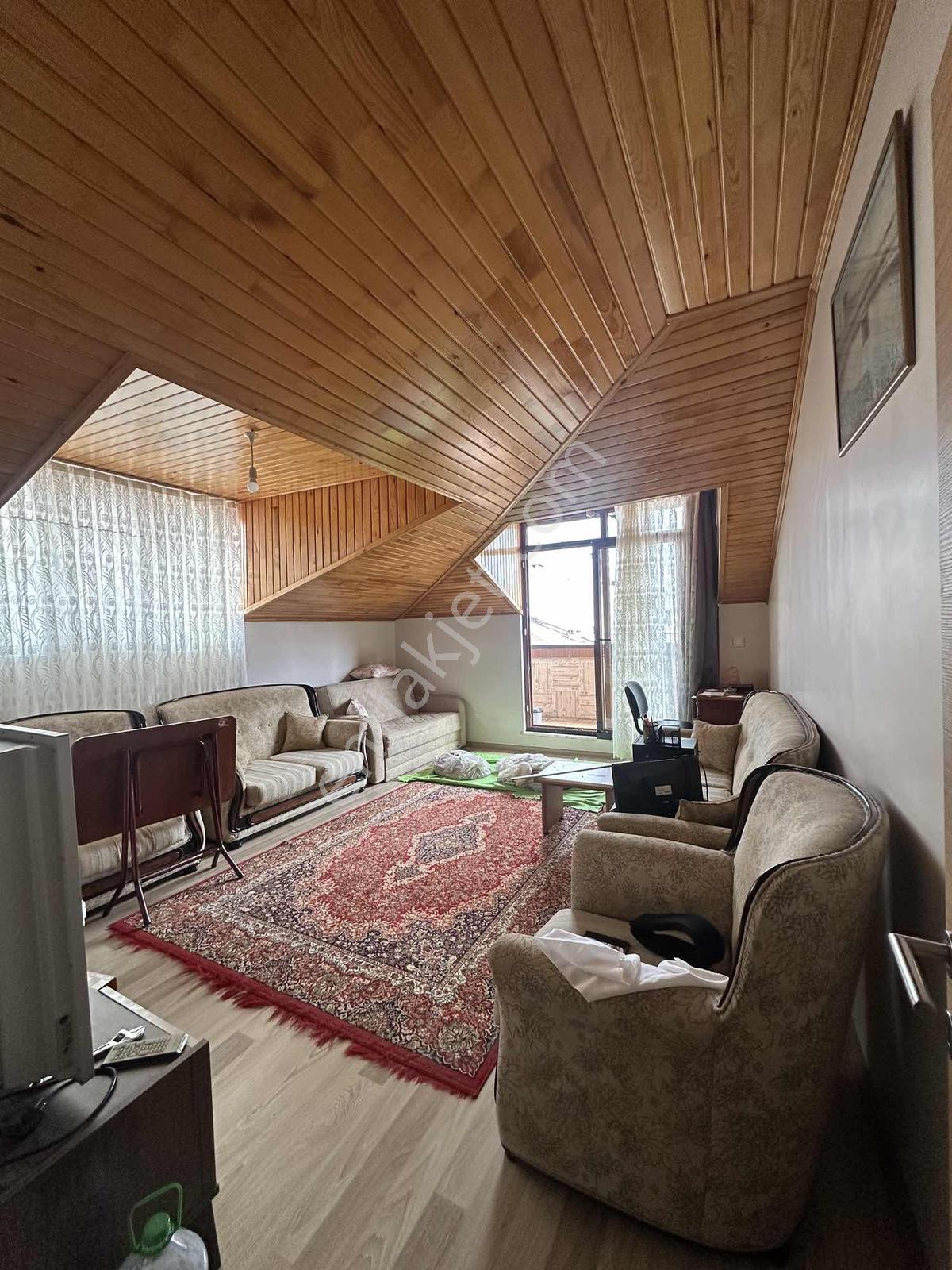 Çekmeköy Merkez Mah 5+2 Satılık Dubleks Daire — fotoğraf 3