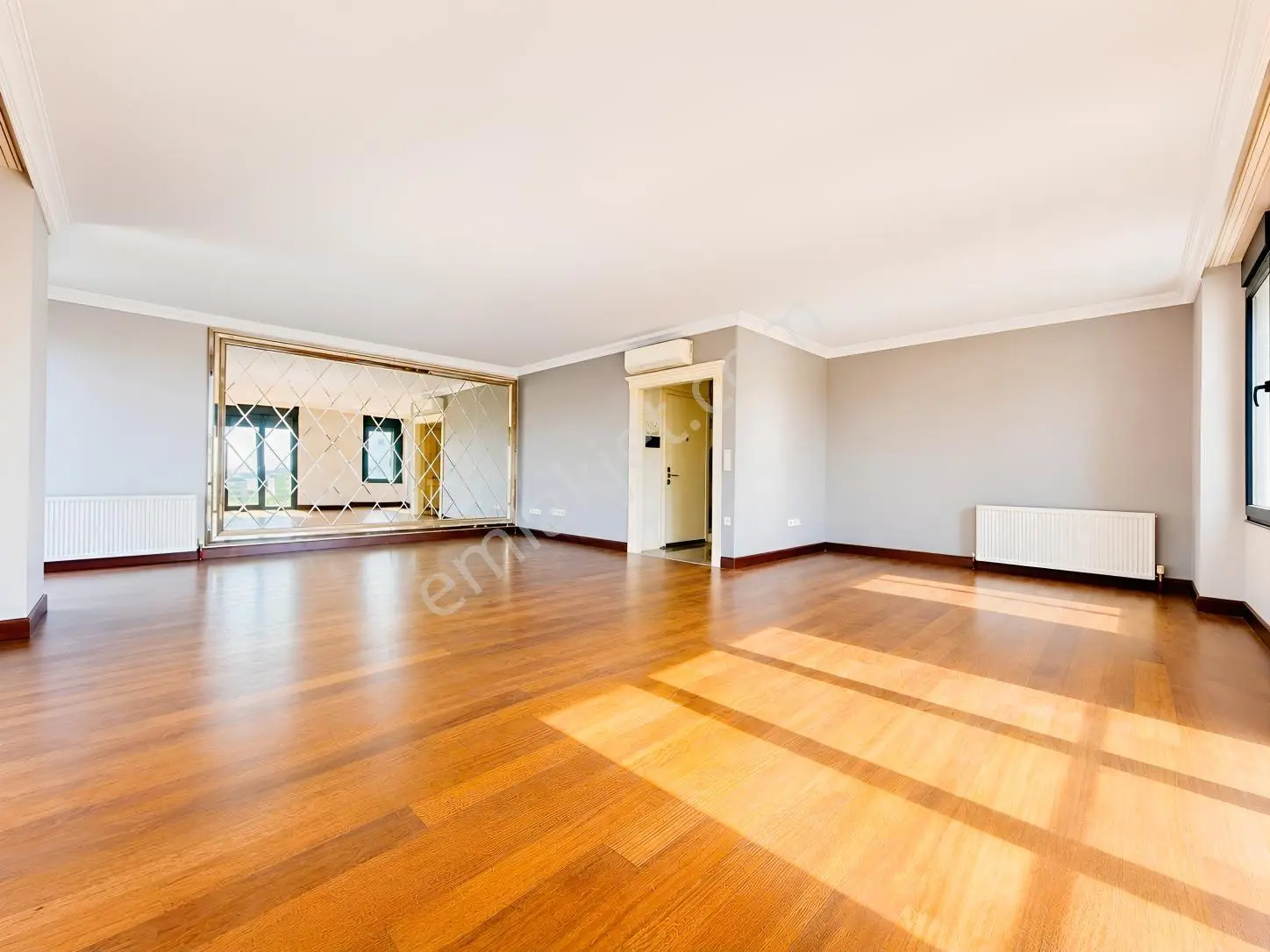 Şaşkınbakkal'da 4+1 Net 155m2 Ebv Banyolu Deniz Manzaralı Boş — fotoğraf 3