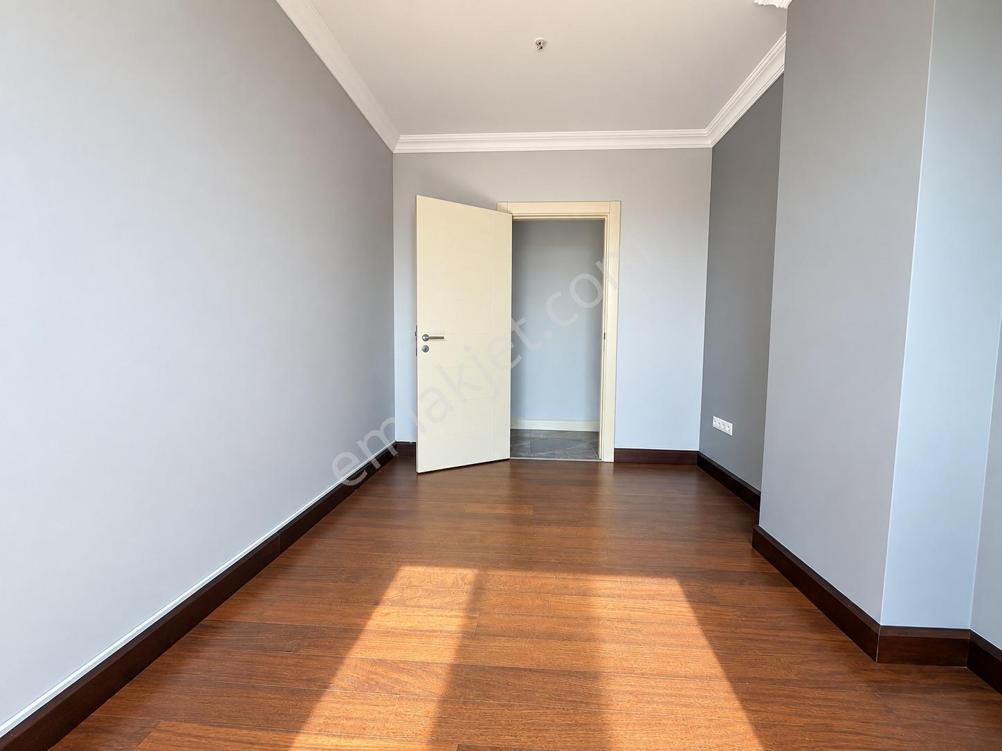 Şaşkınbakkal'da 4+1 Net 155m2 Ebv Banyolu Deniz Manzaralı Boş — fotoğraf 17