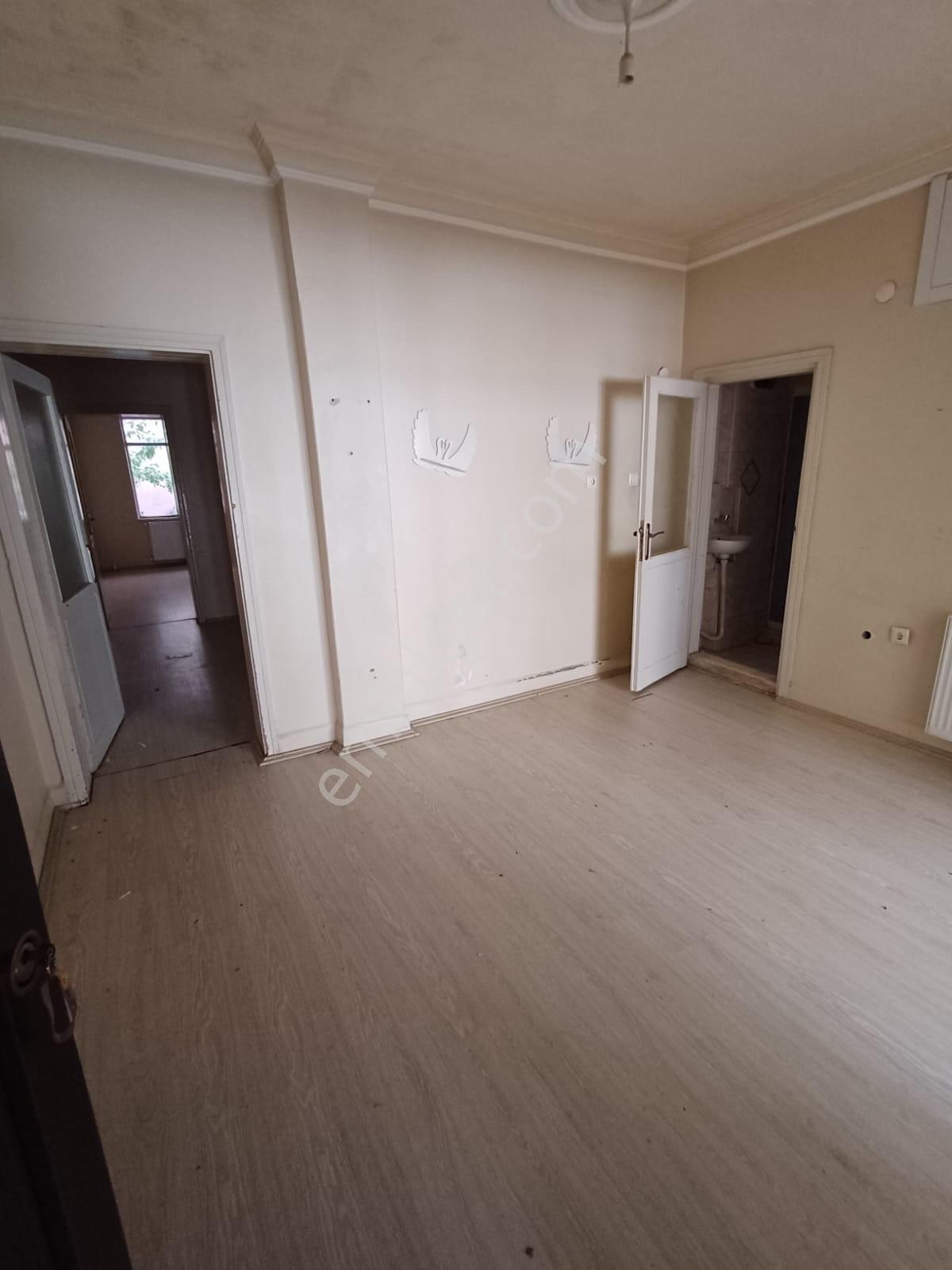 Fevzi Çakmak Mahallesinde İci Temiz Satılık Daire — fotoğraf 8