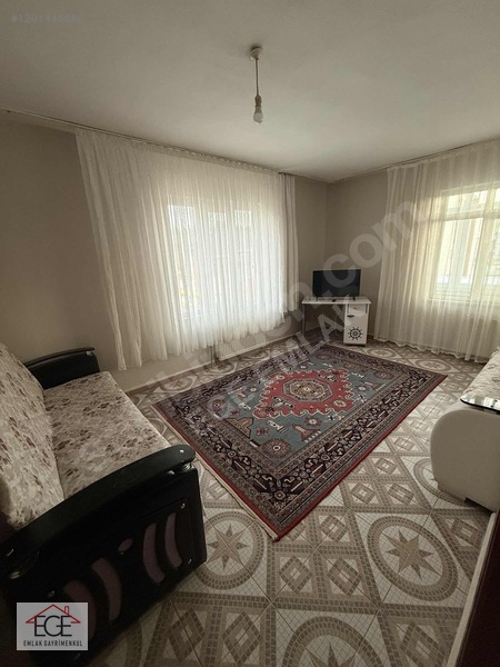 Ege Emlaktan İpsala Merkez Eşyalı Kiralık 3+1 Daire