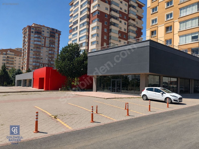 Kurumsal Kiracılı 950 M² Kapalı / 450 M² Otoparklı Satılık — fotoğraf 5