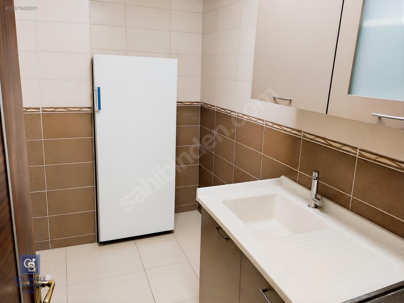 Kurumsal Kiracılı 950 M² Kapalı / 450 M² Otoparklı Satılık — fotoğraf 12