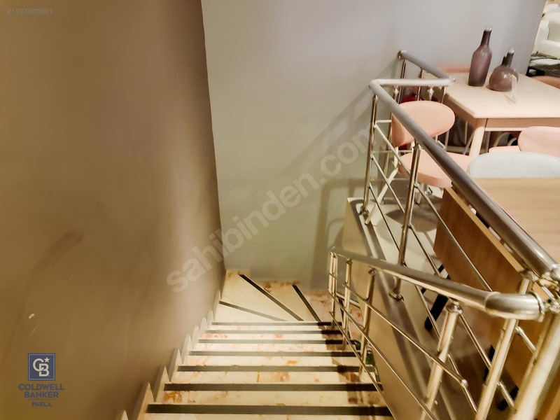 Kurumsal Kiracılı 950 M² Kapalı / 450 M² Otoparklı Satılık — fotoğraf 16