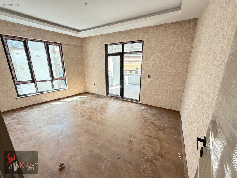 Kuzey'den Merkezde Kiralık Sıfır 2,5+1 Kat Bahçe Balkon Daire... — fotoğraf 4