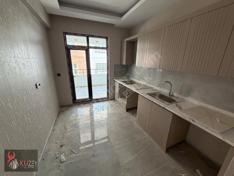 Kuzey'den Merkezde Kiralık Sıfır 2,5+1 Kat Bahçe Balkon Daire... — fotoğraf 10