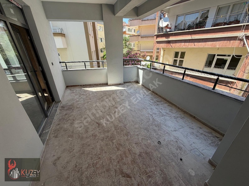 Kuzey'den Merkezde Kiralık Sıfır 2,5+1 Kat Bahçe Balkon Daire... — fotoğraf 18