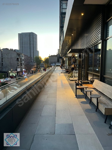 Tek Yetkili Emlak Ofisinden 1071 Kadıköy'de Satılık Dükkan — fotoğraf 3