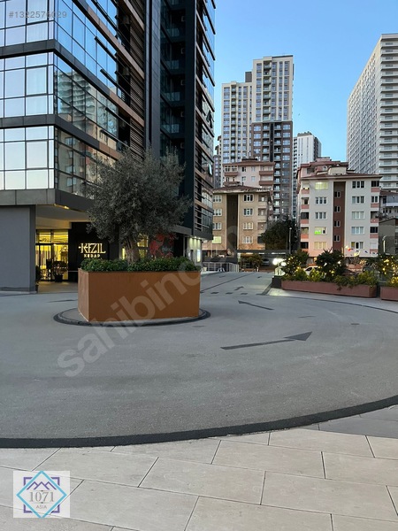 Tek Yetkili Emlak Ofisinden 1071 Kadıköy'de Satılık Dükkan — fotoğraf 4