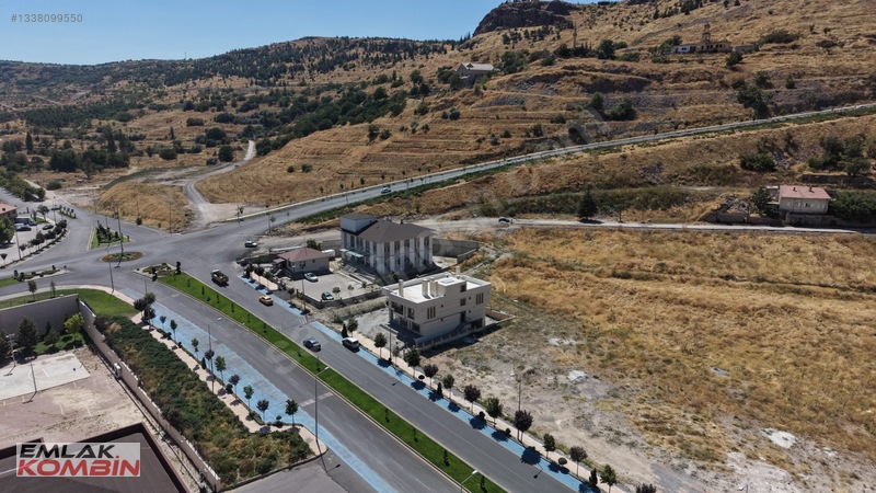 *emlak Kombin*nevşehir/raşitbey Mah.42 M2 Kiralık Lüks Dükkan — fotoğraf 13