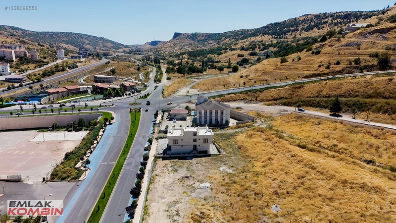 *emlak Kombin*nevşehir/raşitbey Mah.42 M2 Kiralık Lüks Dükkan — fotoğraf 15