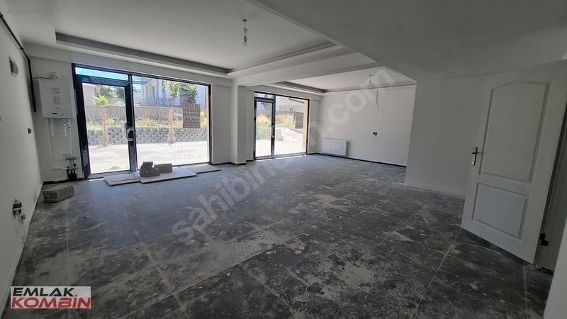 *emlak Kombin*nevşehir/raşitbey Mah.42 M2 Kiralık Lüks Dükkan — fotoğraf 20