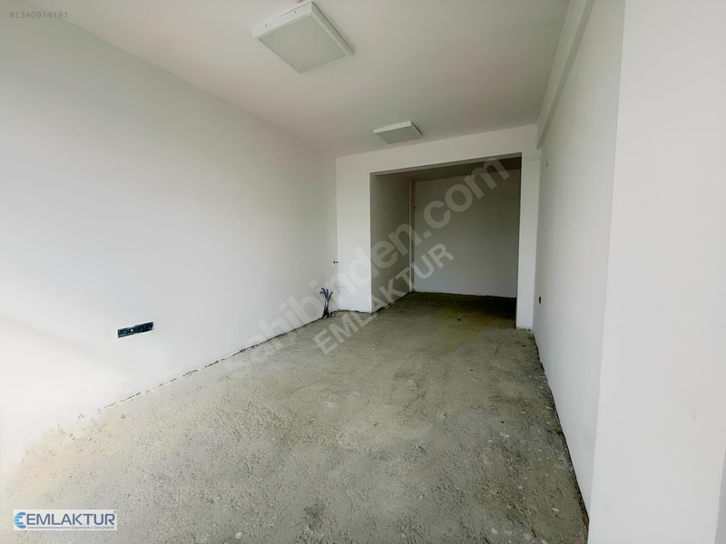 Toki Taşoluk'ta Ana Arterde 40 M² Kiralık Ticari Alan — fotoğraf 3