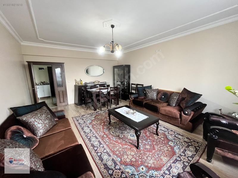 Remax İlke Kombina'da 4+1 Satılık Daire — fotoğraf 7