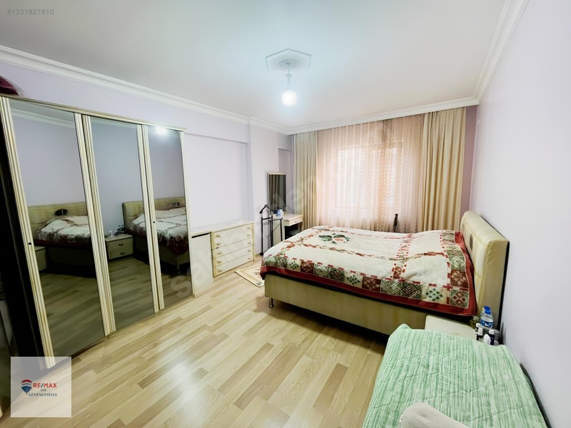 Remax İlke Kombina'da 4+1 Satılık Daire — fotoğraf 10