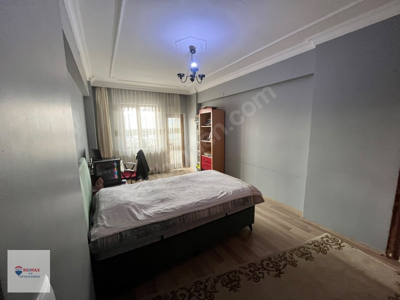 Remax İlke Kombina'da 4+1 Satılık Daire — fotoğraf 15