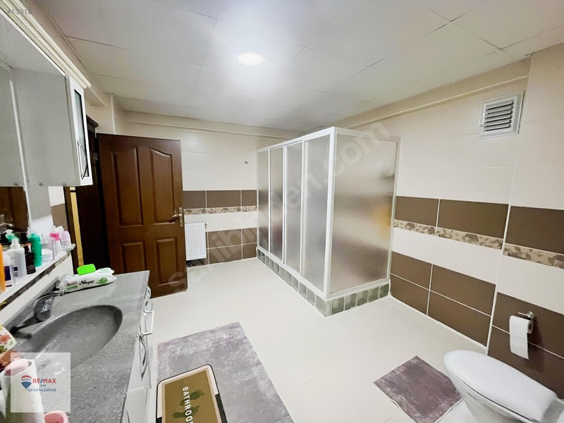 Remax İlke Kombina'da 4+1 Satılık Daire — fotoğraf 21