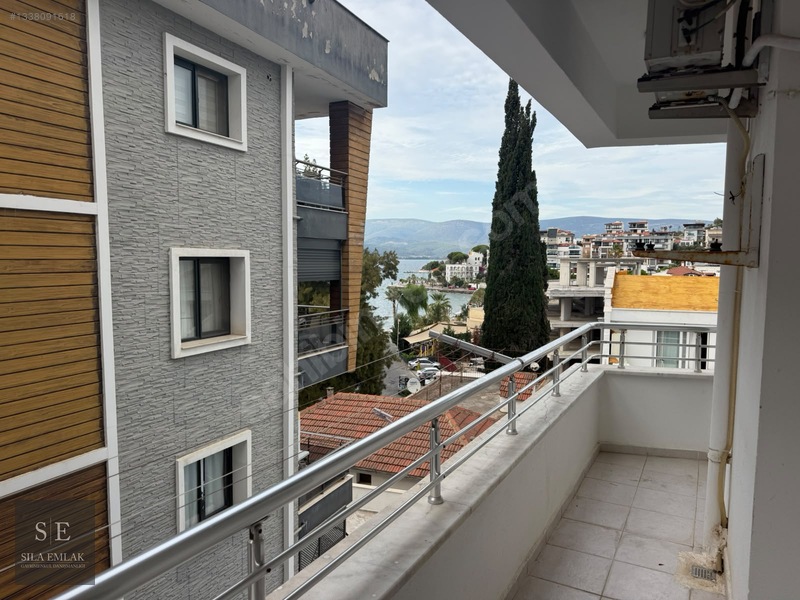 Deniz Manzaralı Havuzlu Sitede 2+1 Eşyasız Kiralık Daire