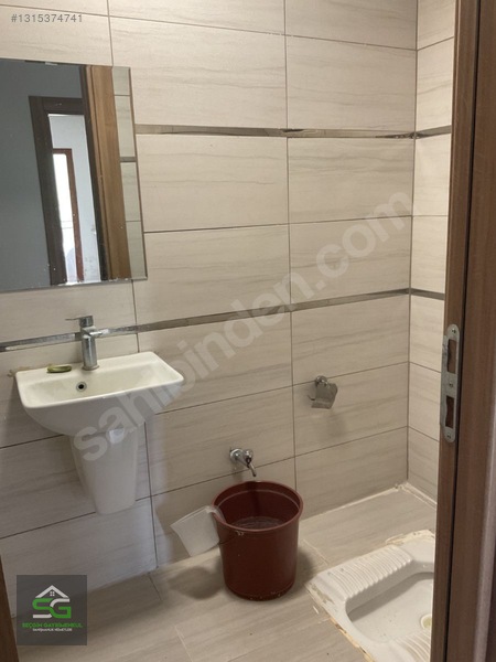 Yemişlik 2.etap Galericiler Sit. Üstü Satılık 3+1 Toki Dairesi — fotoğraf 3