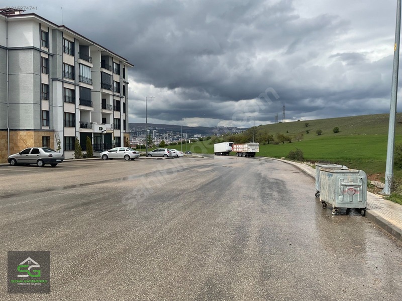 Yemişlik 2.etap Galericiler Sit. Üstü Satılık 3+1 Toki Dairesi — fotoğraf 11