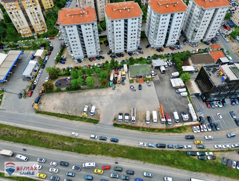 Maltepe E-5 Cepheli 3,500m2 Prestijli Ticari İmarlı Kiralık Arsa
