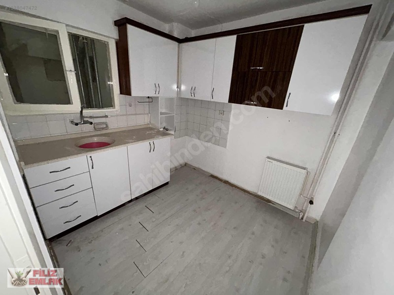 Filiz Emlaktan Kazımdirik Mah. 3+1 Doğalgazlı Asansörlü Daire — fotoğraf 17