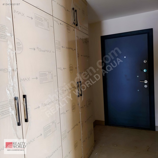Şehir Merkezinde Havuzlu Kapalı Otoparklı Satılık 2+1 Daire — fotoğraf 11