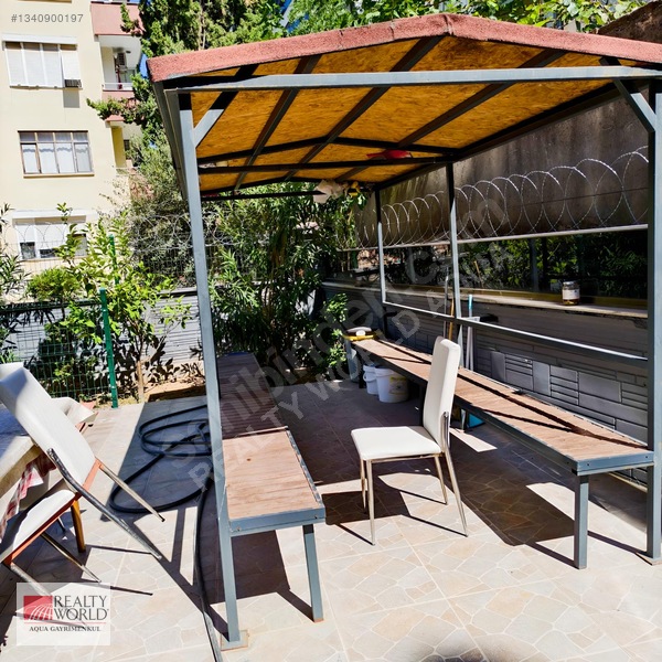 Şehir Merkezinde Havuzlu Kapalı Otoparklı Satılık 2+1 Daire — fotoğraf 24