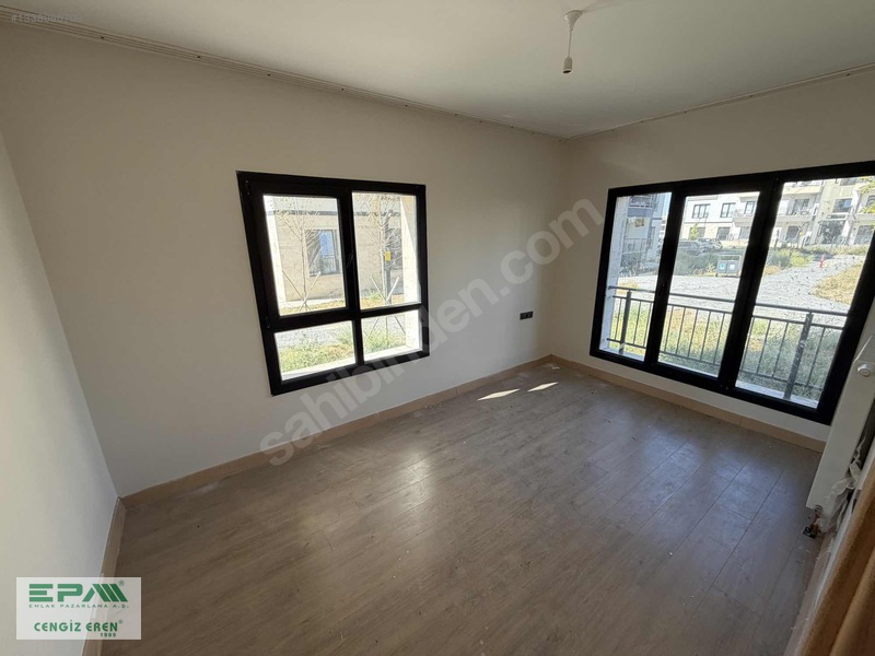 Epa'dan 5.bölge 2.etap Oturuma Hazır 2+1 Kiralık Sıfır Daire — fotoğraf 17